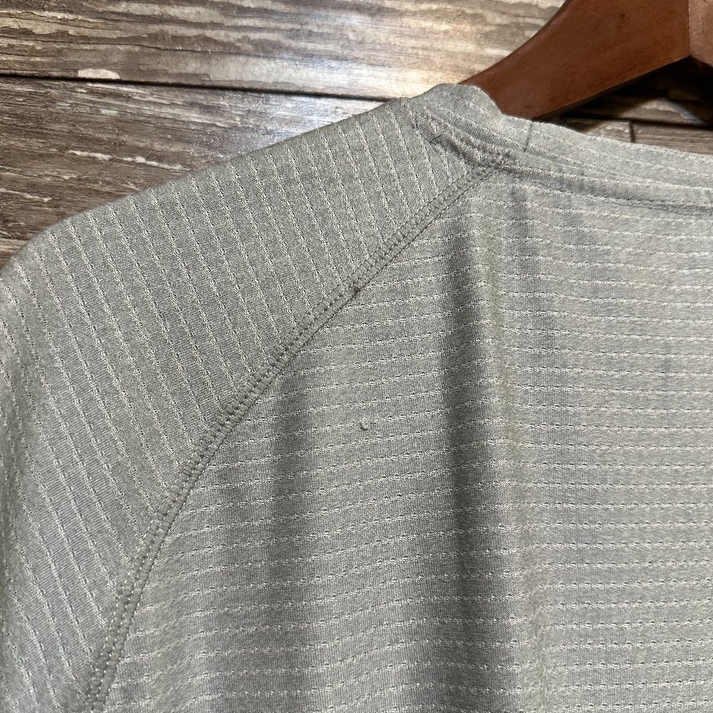 Champion Performance Vapor Grey Athletic Men's Breathable Gym Tshirt - Picture 3 of 4